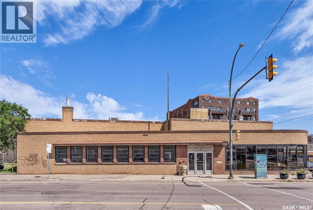 38 23rd Street E, Saskatoon