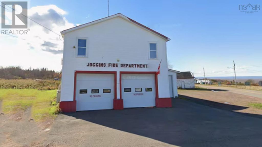 2 Highway 242, Joggins