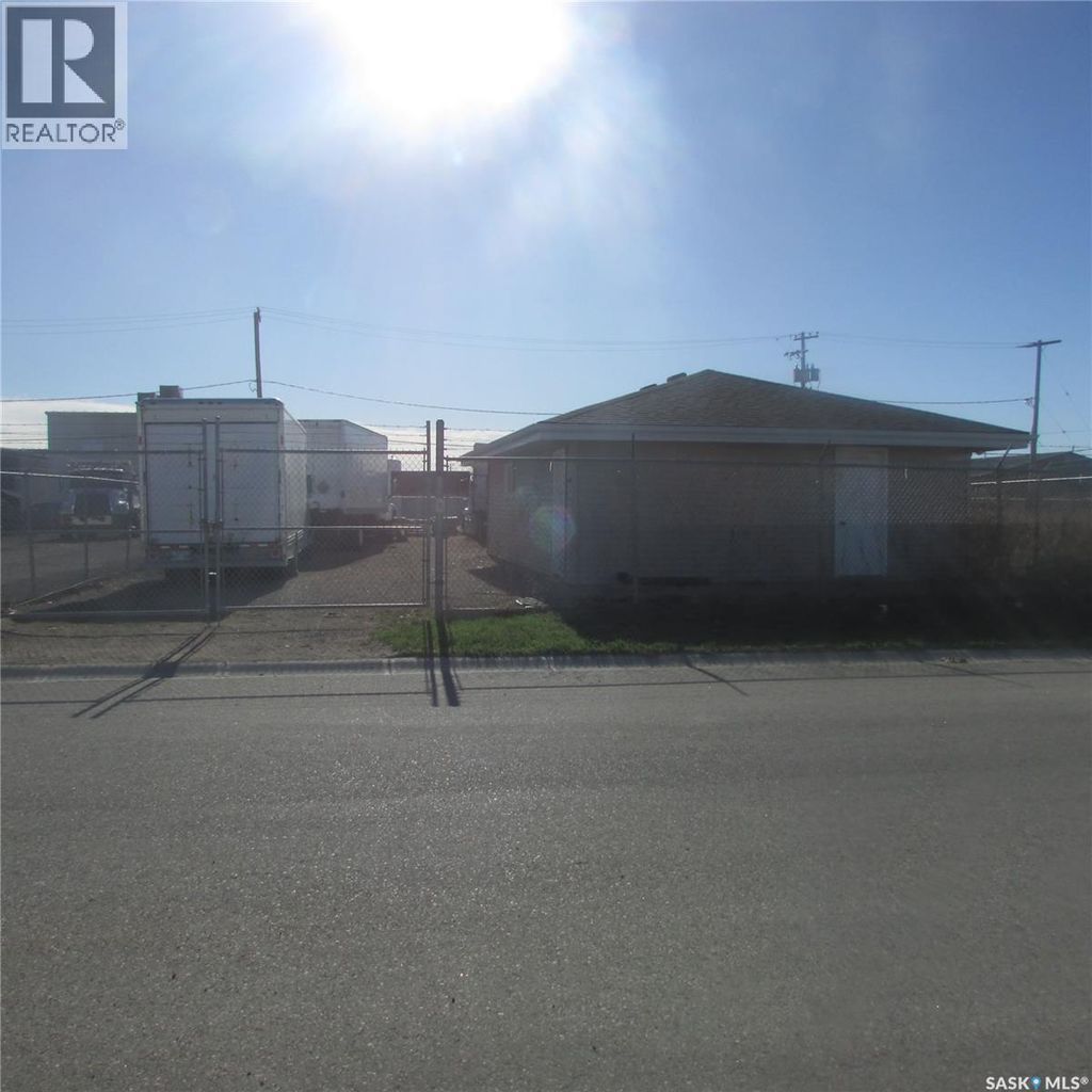 1841 Mcdonald Street, Regina
