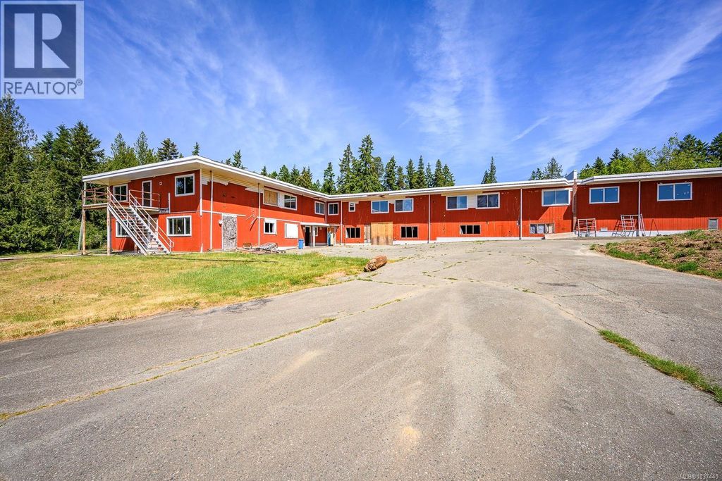 2300 Fowler Rd, Qualicum Beach