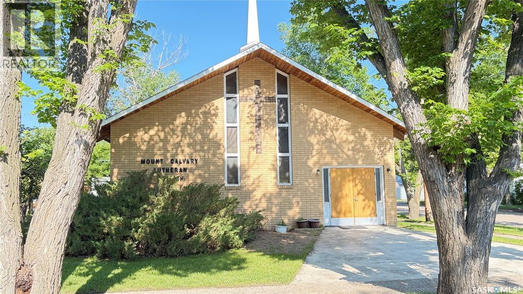 501 Harder Street, Maple Creek