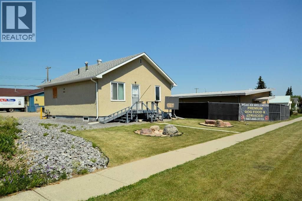 5614 2 Avenue, Edson