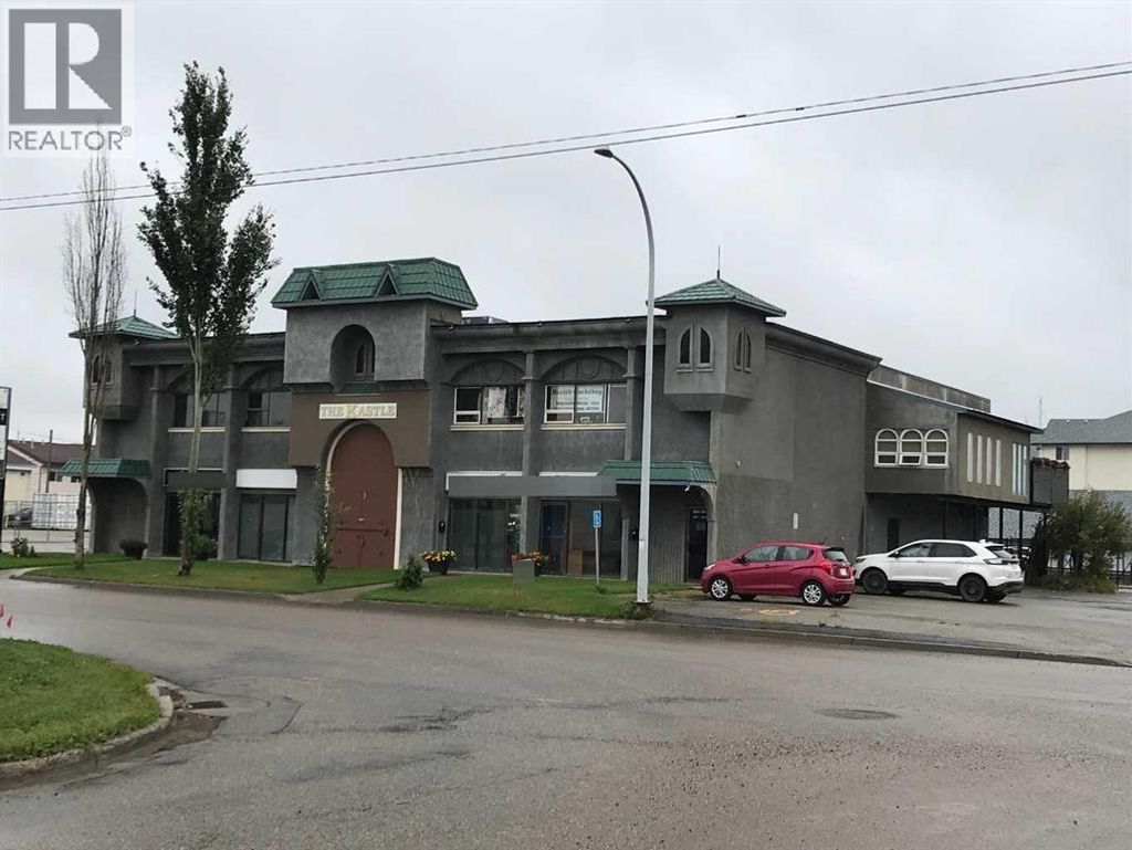 202, 9801 105 Street, Grande Prairie