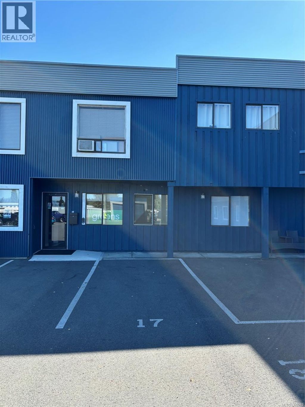 102 481 Trans Canada Hwy, Duncan