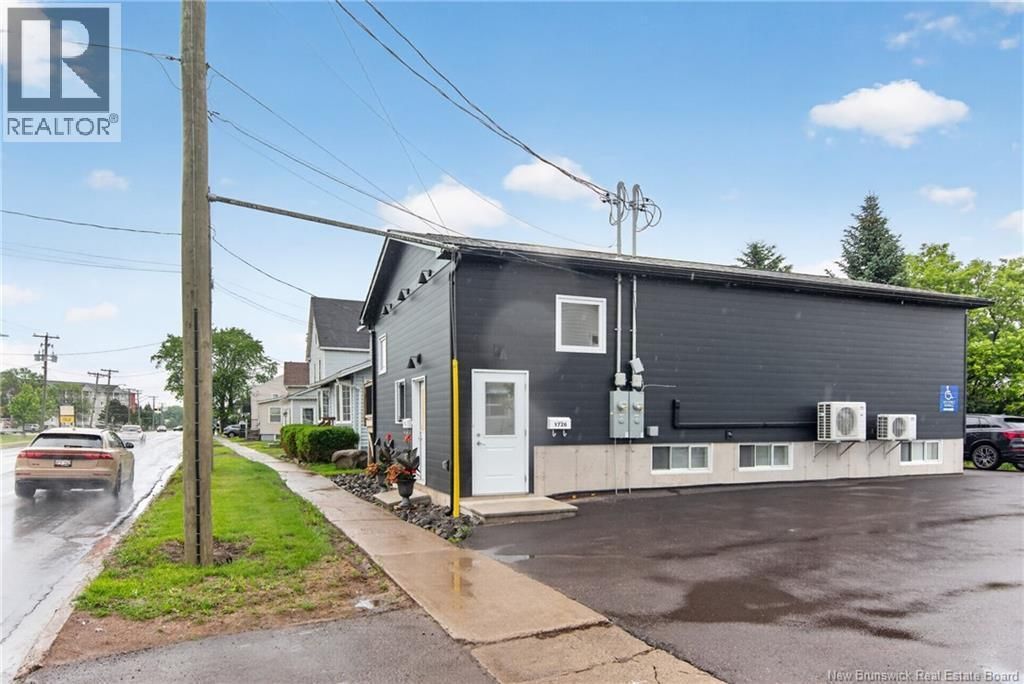 1724-1726 Main Street, Moncton