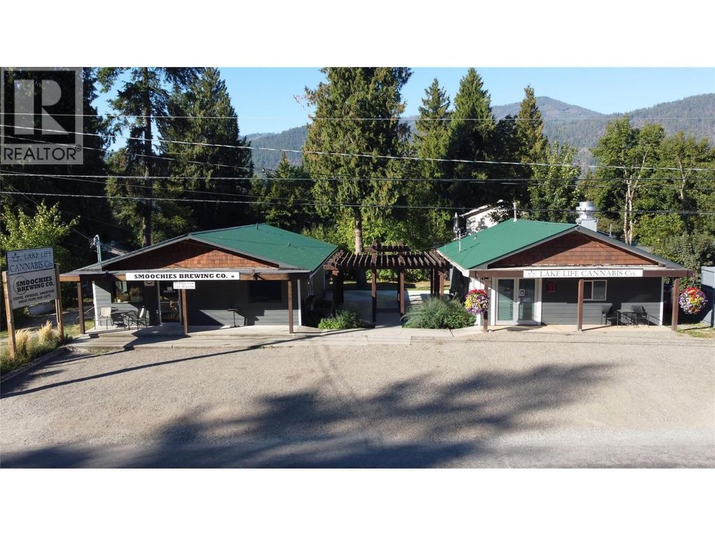 1885 Bakery Frontage Road, Christina Lake