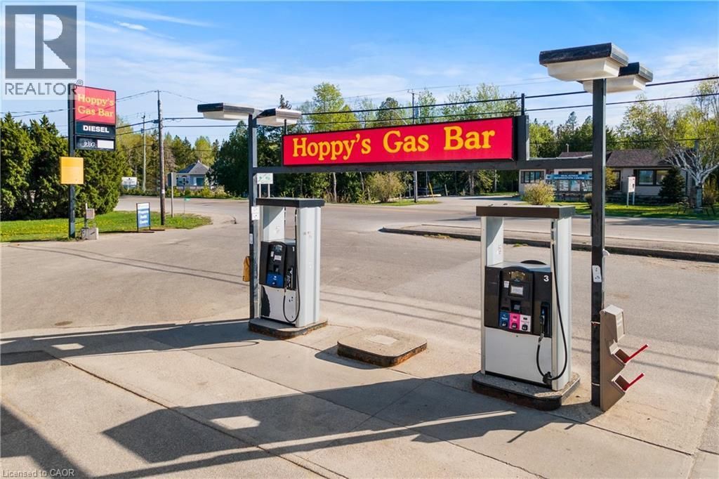 7384 Highway 6, Tobermory