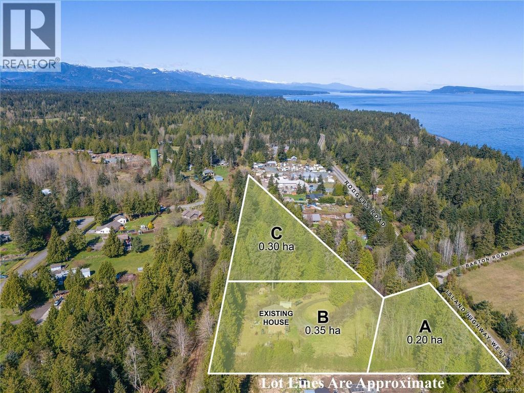 4080 Island Hwy, Qualicum Beach