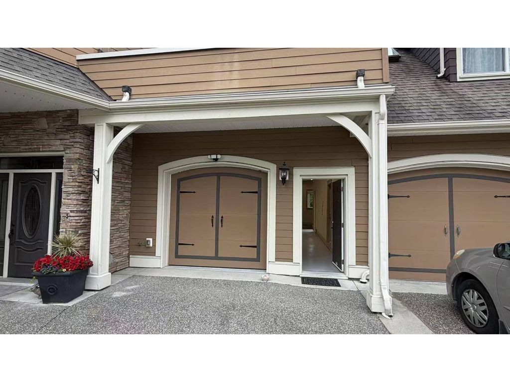 Home Office-3180 216, Langley
