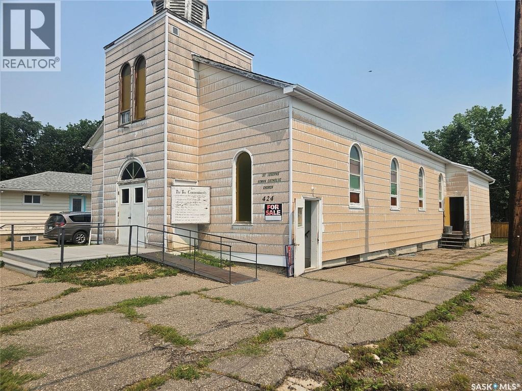 424 Victory Street, Vanguard
