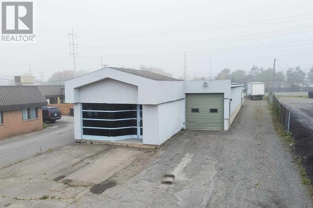 100 White Oak Dr E, Sault Ste. Marie