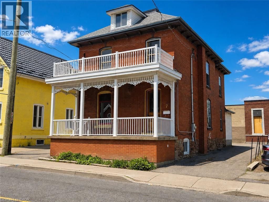 7 Ontario Street, Grimsby