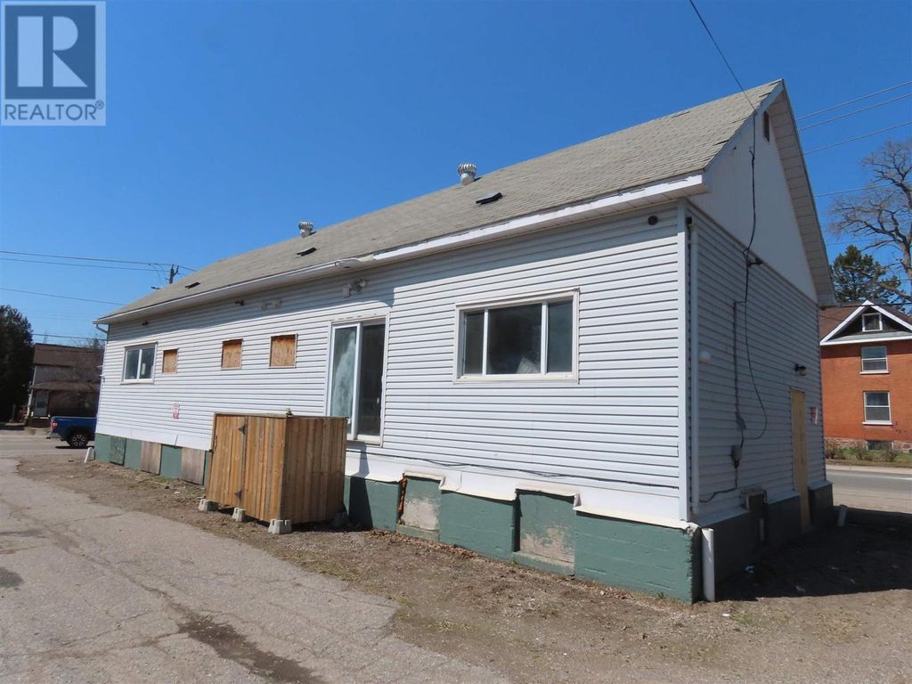 346 North St, Sault Ste Marie