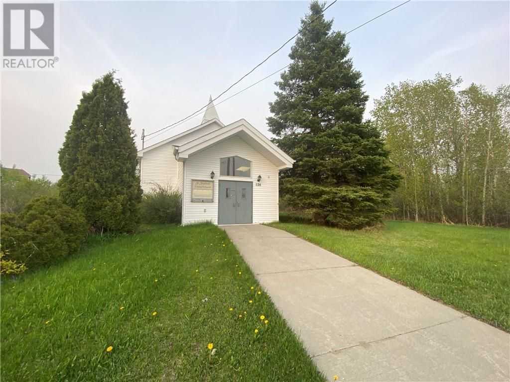 136 Charlotte Avenue, Chelmsford