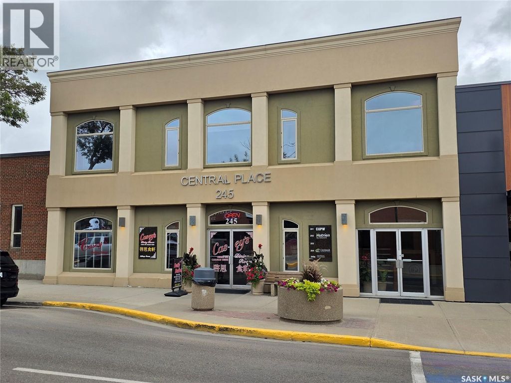 205 245 Central Avenue N, Swift Current