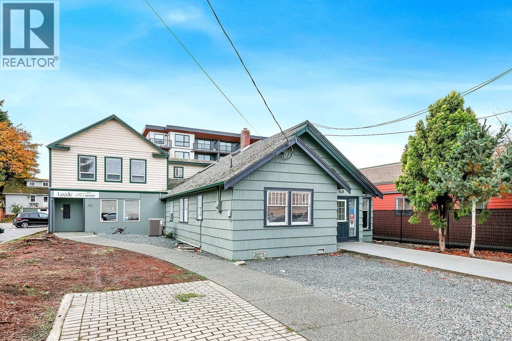 949 Fitzgerald Ave, Courtenay