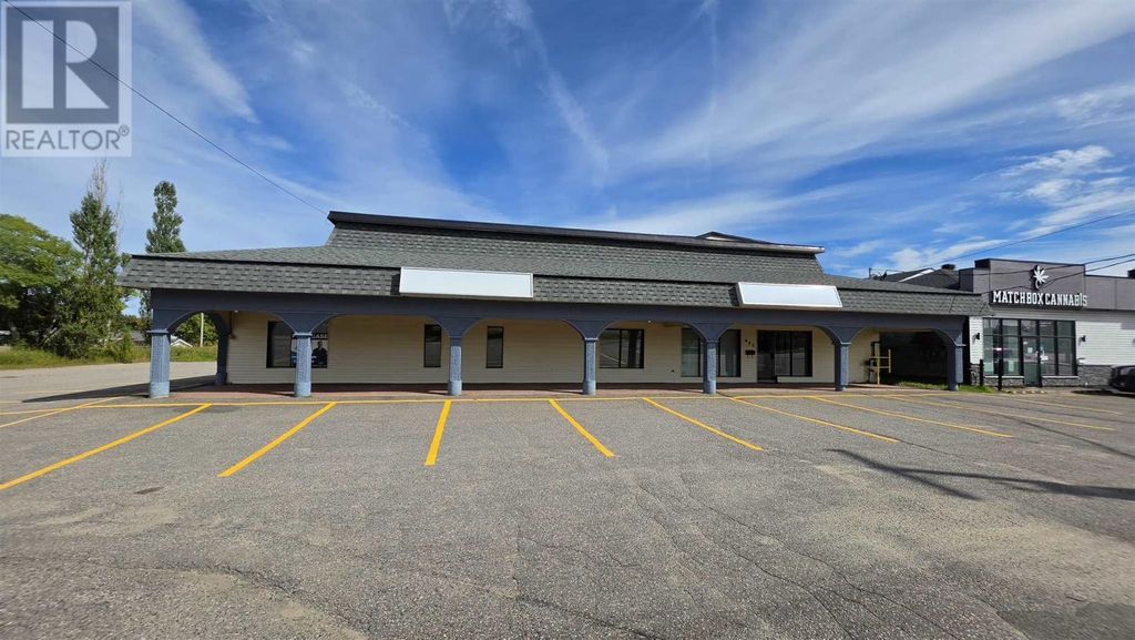642 Great Northern Rd # B, Sault Ste. Marie