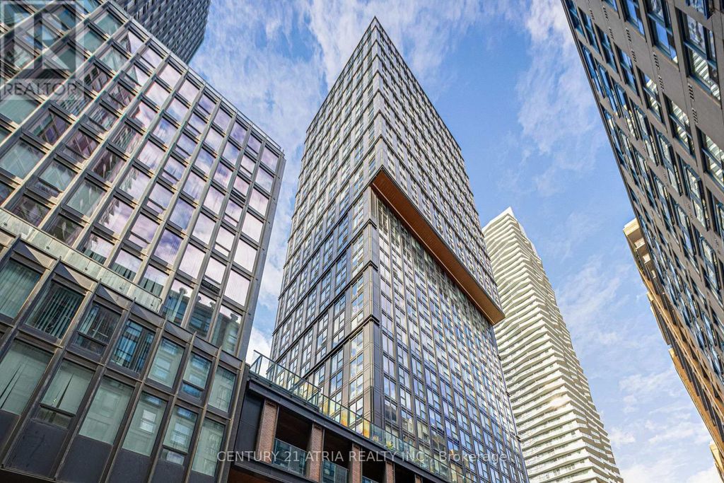 P2 #17 - 82 Dalhousie Street, Toronto (church-Yonge Corridor)