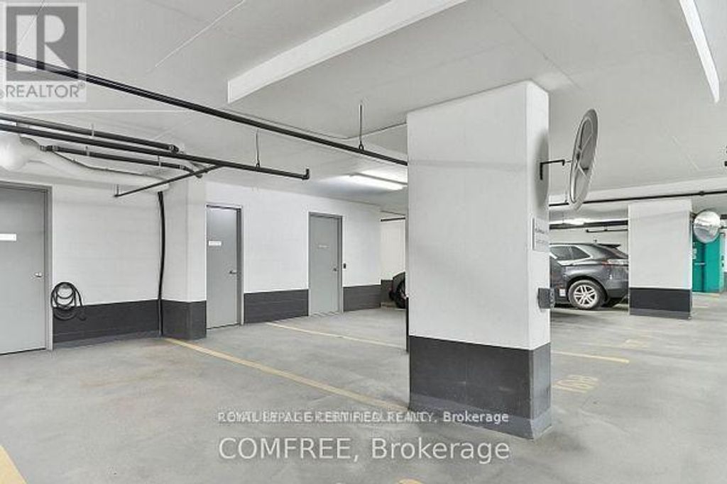 P2-188 - 30 Ordnance Street, Toronto (niagara)