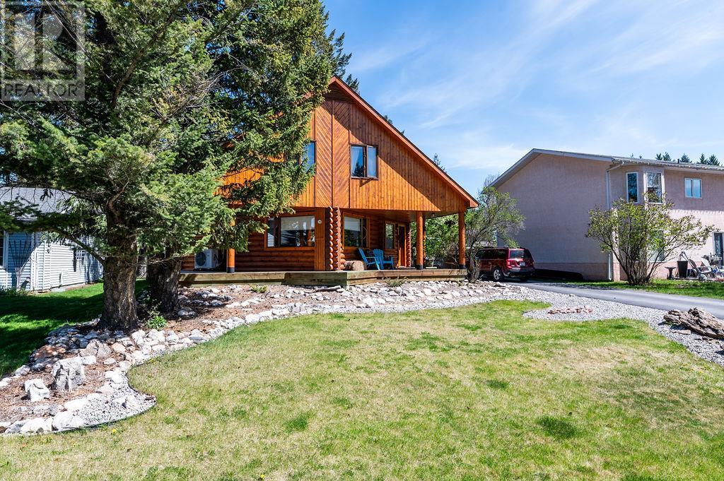 7500 Rivercrest Road, Radium Hot Springs
