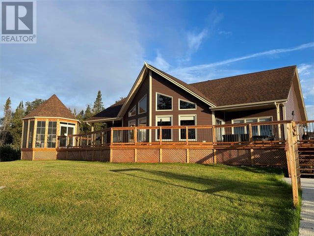 00 Fourth Pond, Gander River