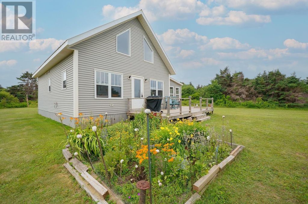275 Bear Shore Road, St. Margaret's