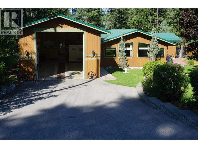 5011 Fairway Drive, Fairmont Hot Springs