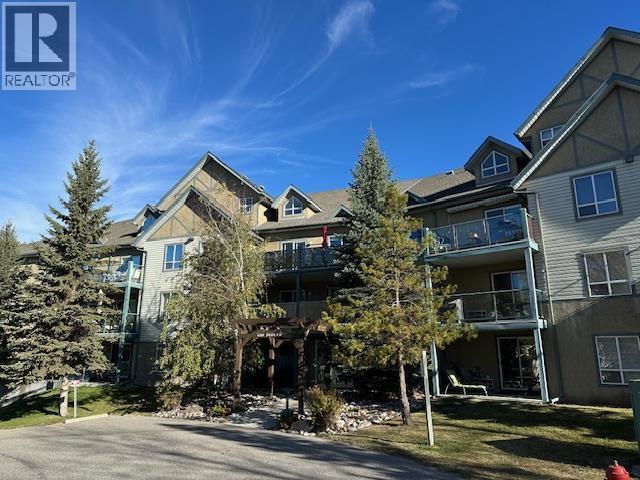 4769 Forsters Landing Unit# 307, Radium Hot Springs