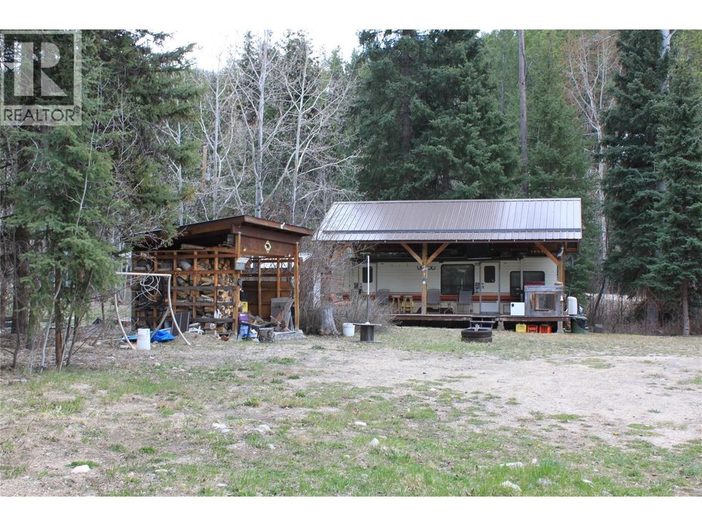210 Link Lake Road, Princeton