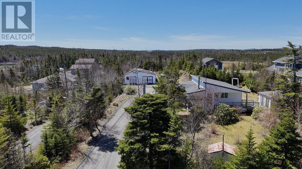 10 Holiday Hill Road, Blaketown