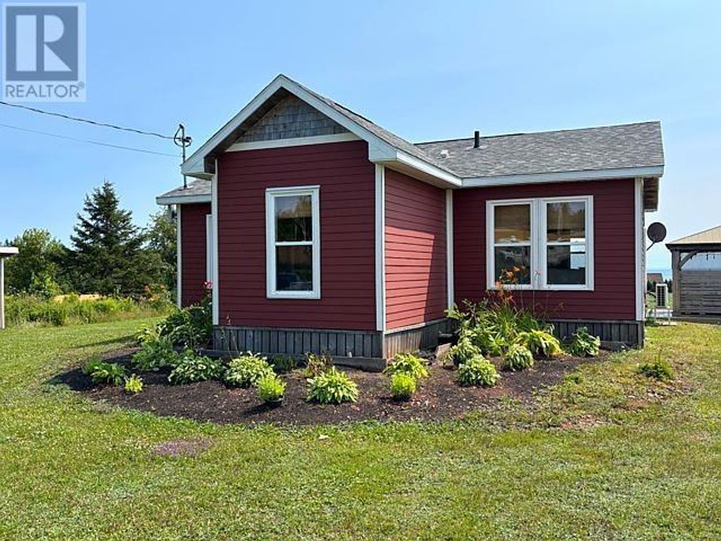 7799 Rte 19 - To Be Moved, Argyle Shore