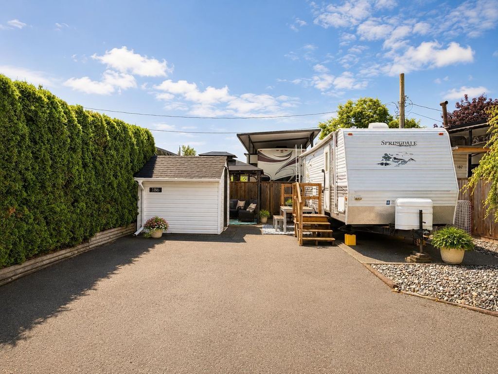 186 8400 Shook Road, Mission