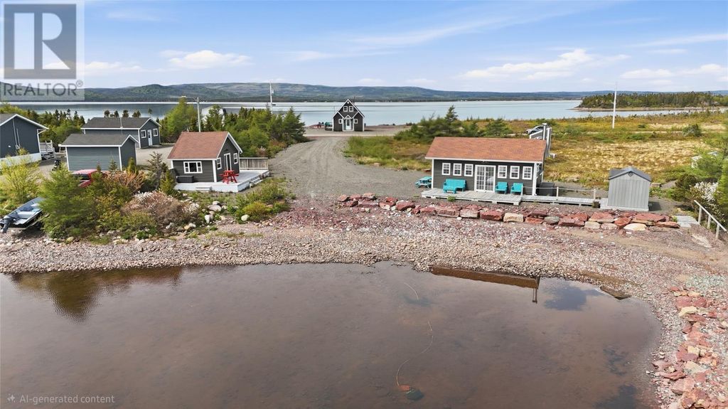 10 & 11 Our Cove Road, Freshwater Pond