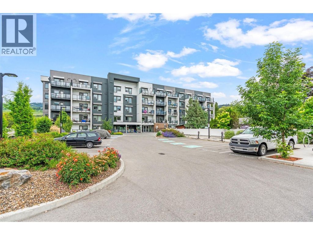 2555 Lakeshore Road Unit# 303, Vernon