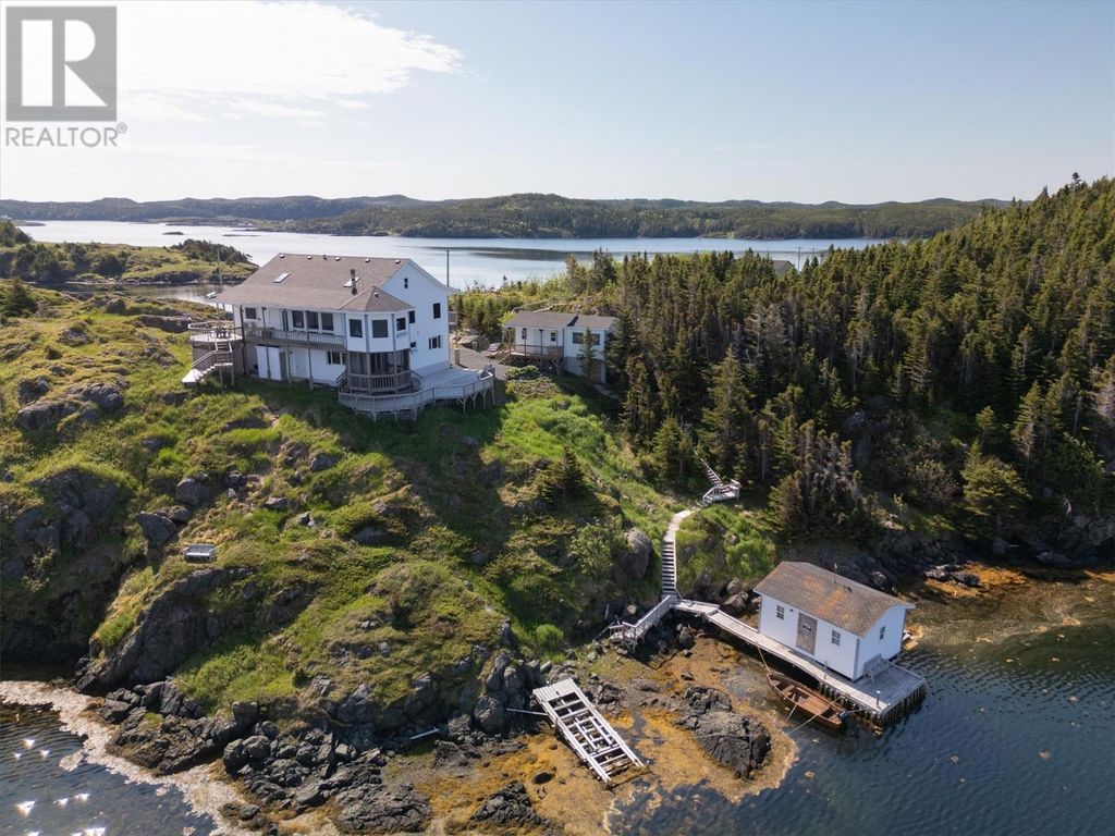 5 Main Street, Herring Neck