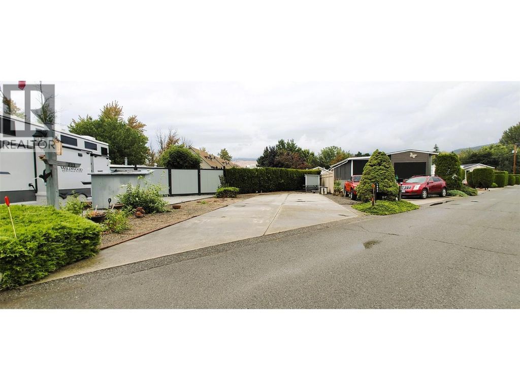 415 Commonwealth Road Unit# 803, Kelowna