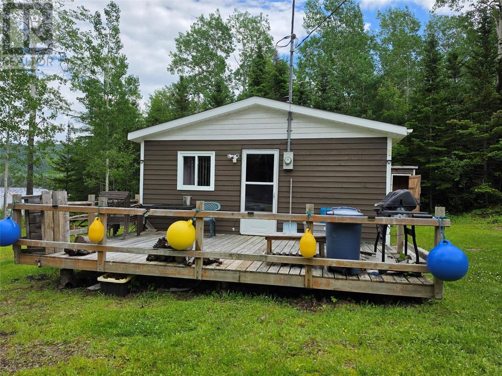 3 Salt Water Pond Road, Cottrells Cove