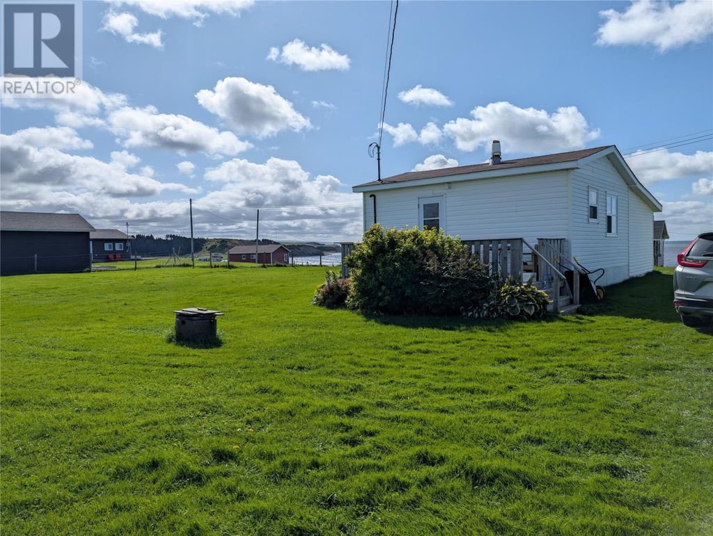 256g Church Road, Robinsons