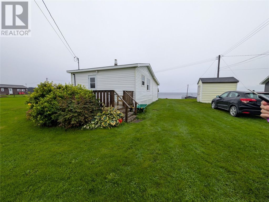 256g Church Road, Robinsons