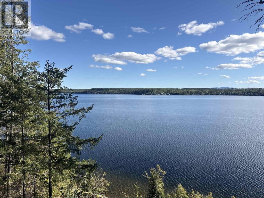 52275 Guest Road, Cluculz Lake