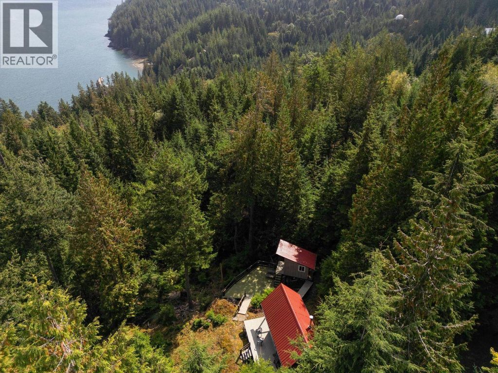 Lot 43 Douglas Bay, Gambier Island