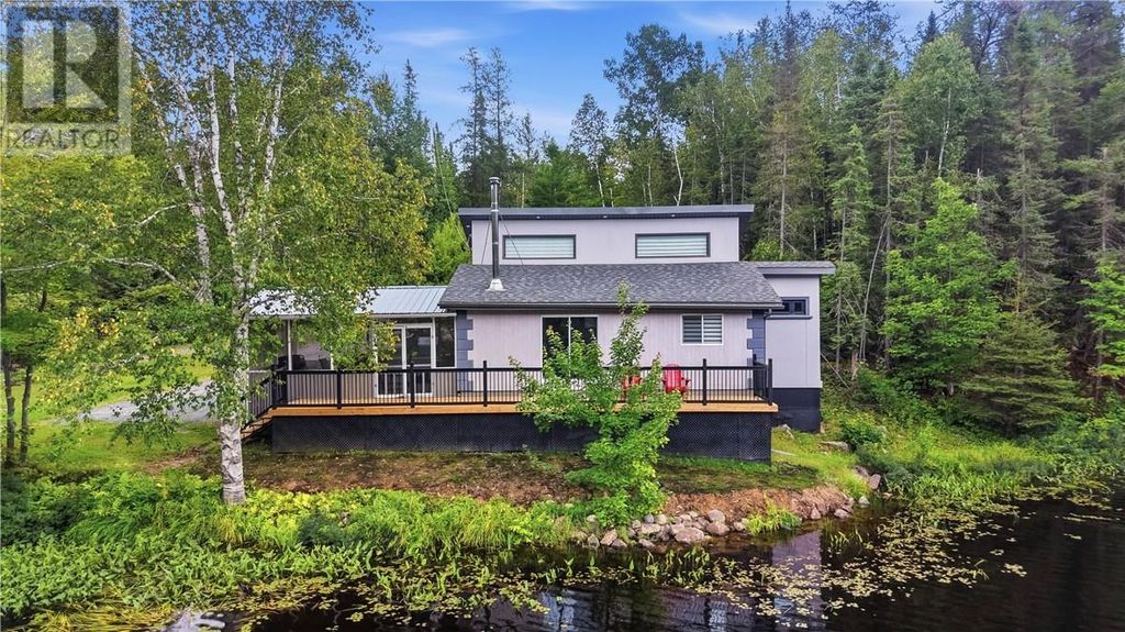 351 Elbow Lake Road, Estaire