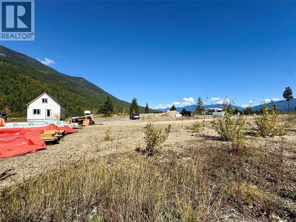 205 Edward Street Lot# 42, Balfour