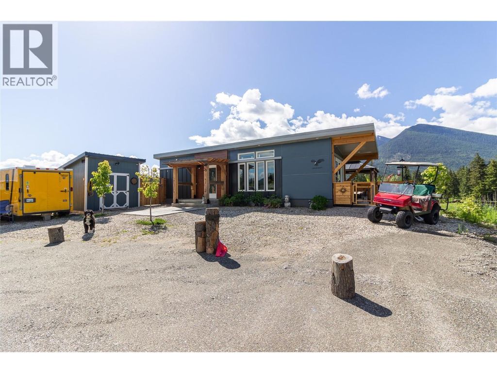 205 Edward Street Unit# 39, Balfour