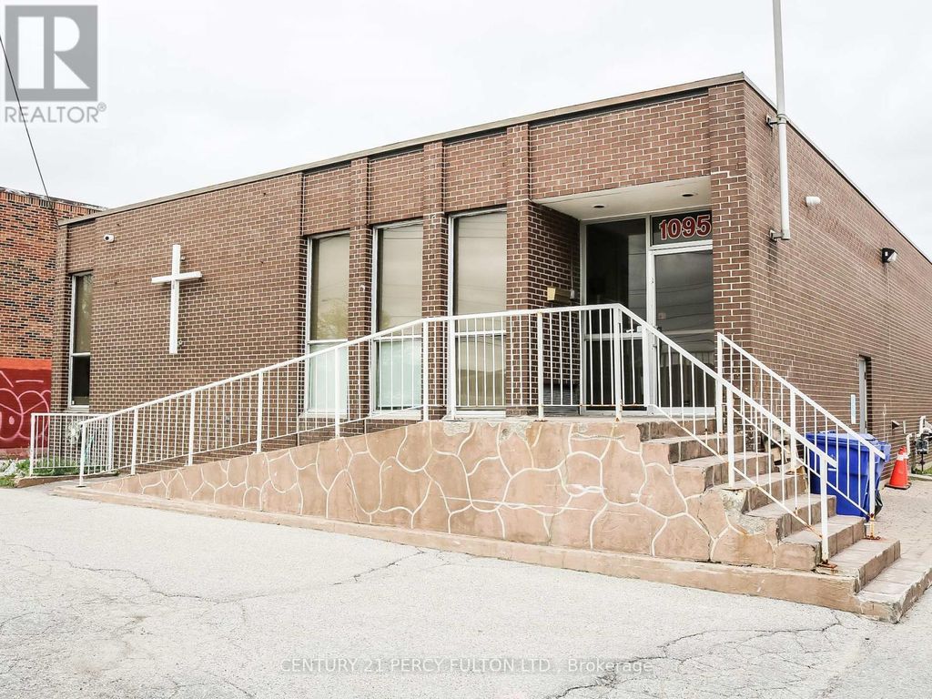 1095 Bellamy Road N, Toronto (woburn)