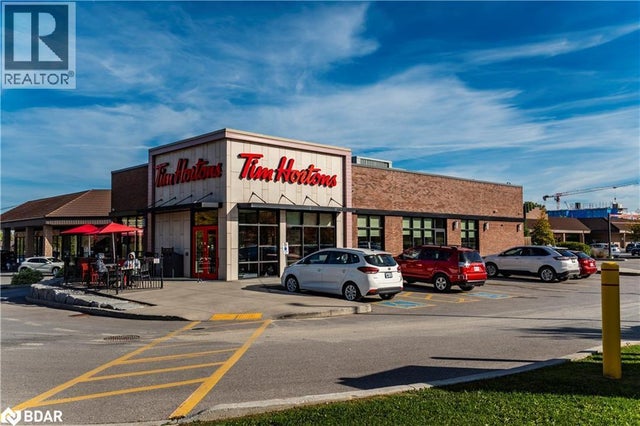 5 Patterson Parkway N, Beeton