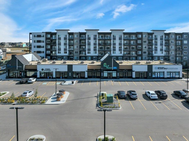 5345 Edgemont Boulevard Nw, Edmonton