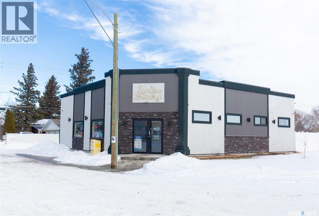 1050 Bradley Street, Moose Jaw