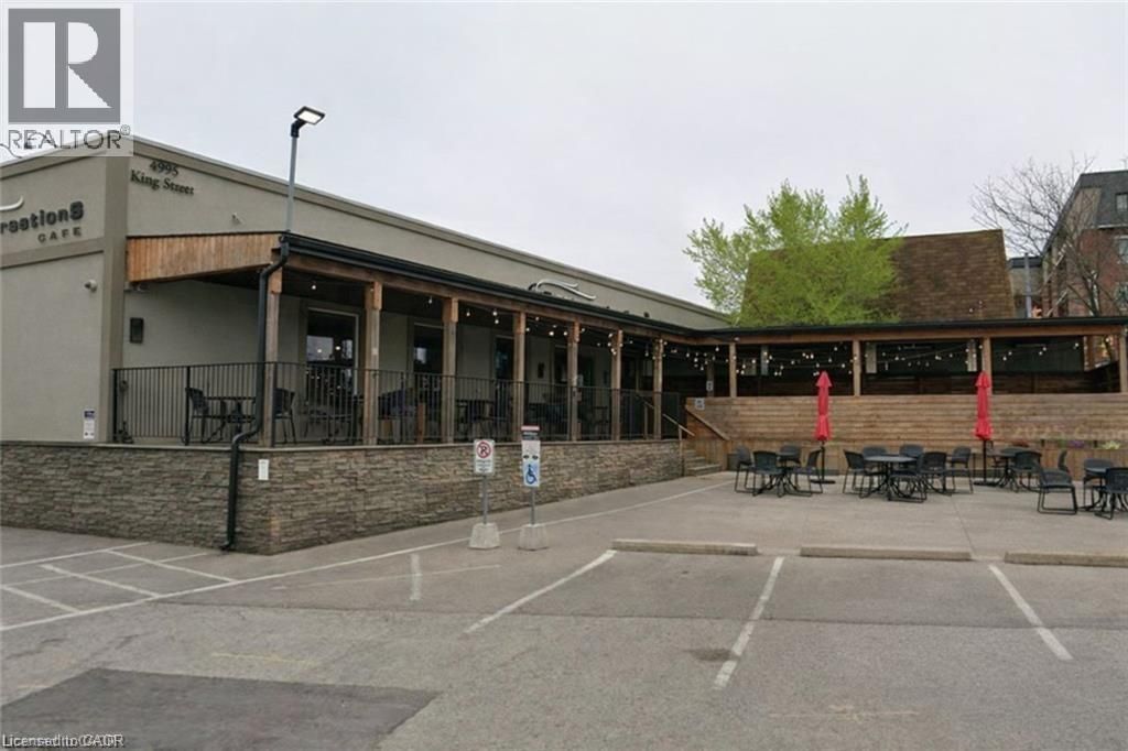 4995 King Street, Beamsville