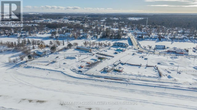 10 Main Street, Wasaga Beach